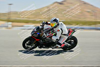 media/Apr-13-2025-TrackXperience (Sun) [[fb1ef998a6]]/Level 2 (Intermediate)/Turn 8 (Session 3)/